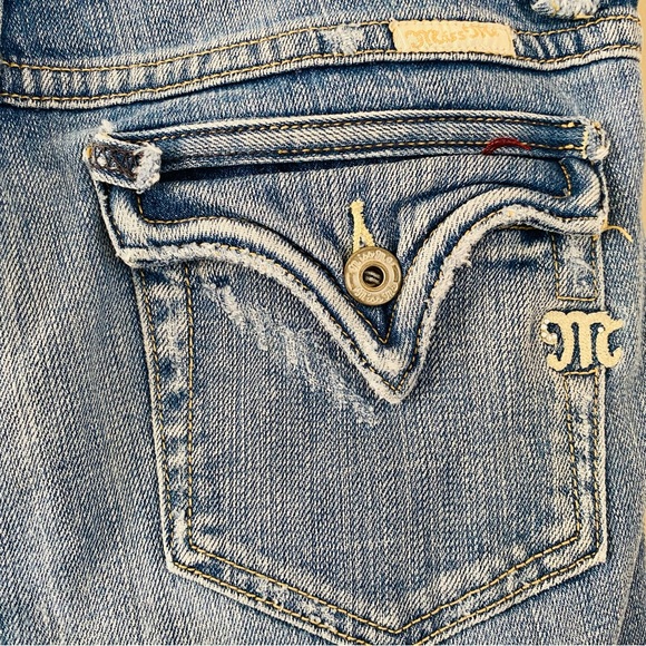 Miss Me Light Wash Cropped Denim Capri Jeans Size 28 - Picture 3 of 6